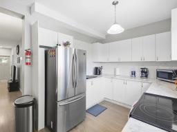 885 College Avenue, Winnipeg, MB R2X1B2 Photo 10