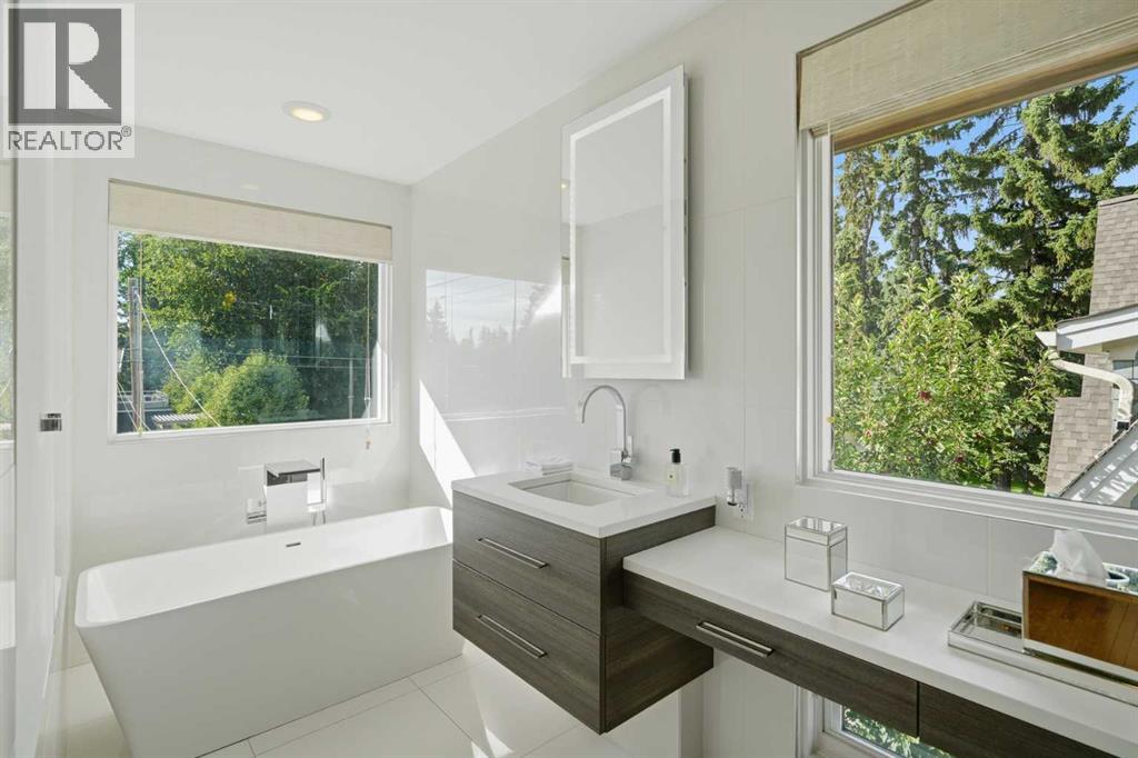 1302 34 Avenue SW - photo 24