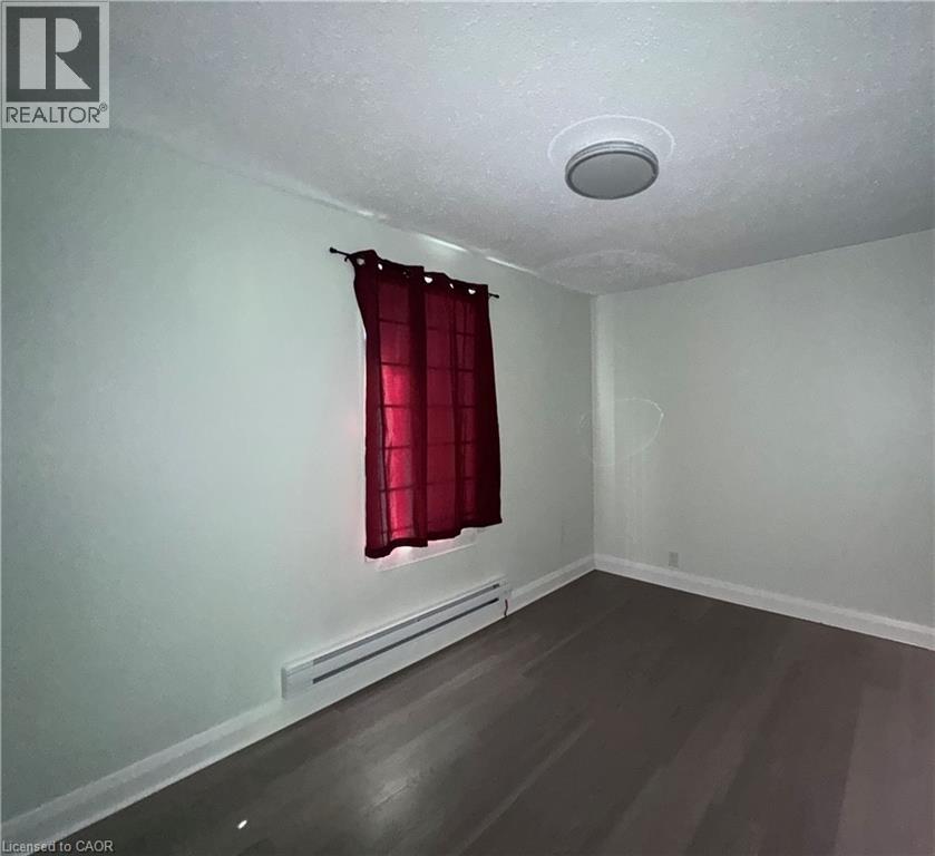 6587 ELLIS Road E - 13