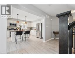 4pc Ensuite bath - 53 Aberdeen Street, Fergus, ON N1M0C1 Photo 7