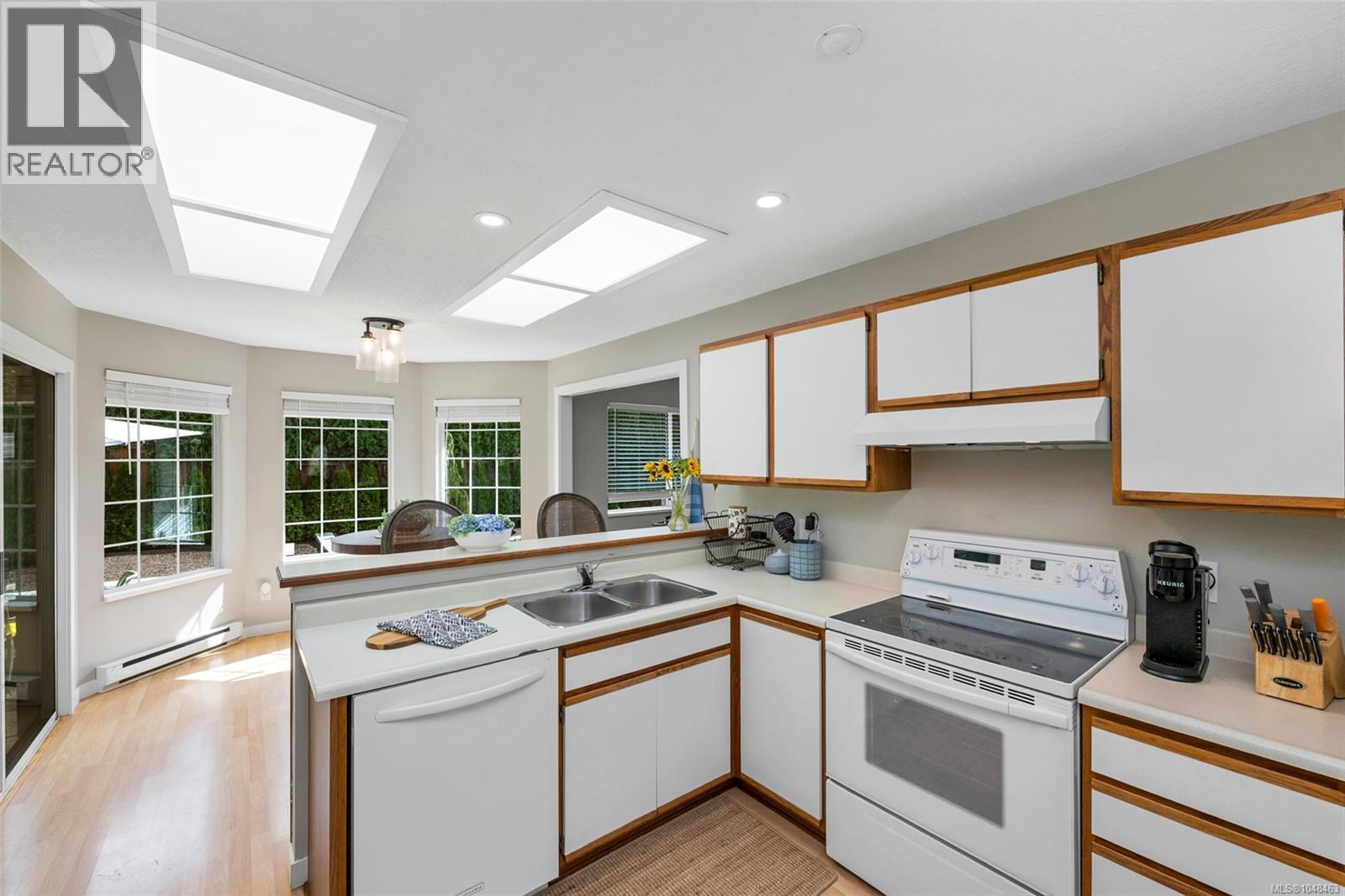 871 Colonia Dr - 14