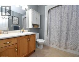 21 Glengary Crescent, Caledonia, ON N3W2L7 Photo 13