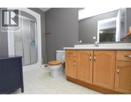 21 Glengary Crescent, Caledonia, ON N3W2L7 Photo 20