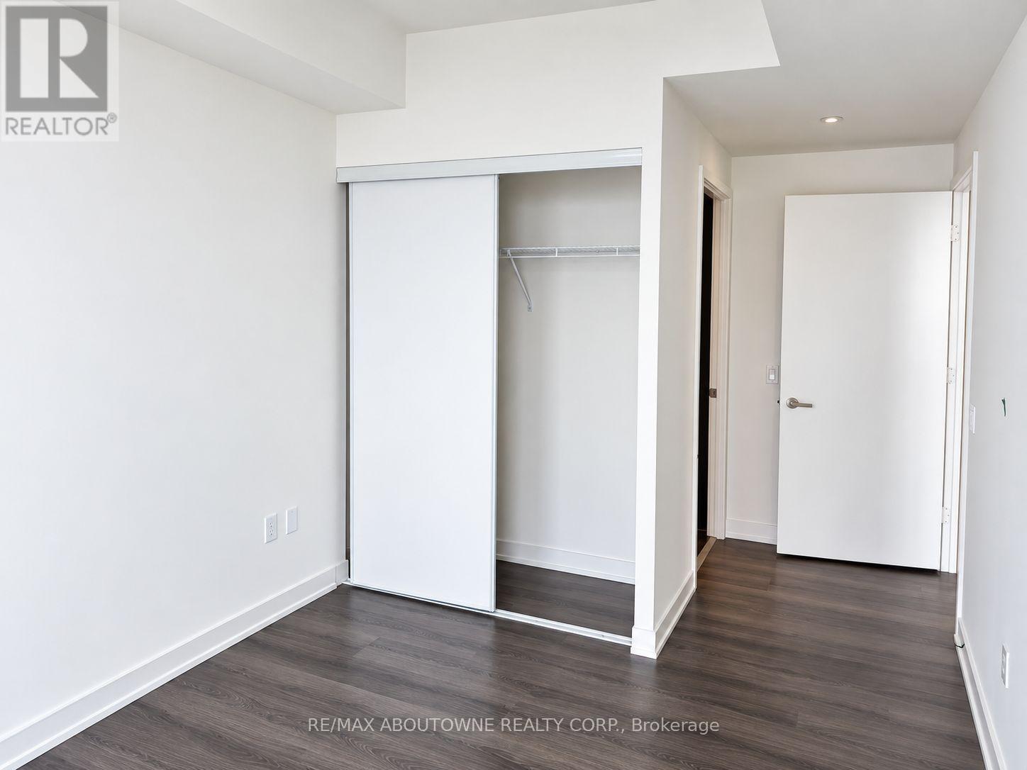 7402 - 448 BURNHAMTHORPE ROAD W, Mississauga (City Centre) — photo 12