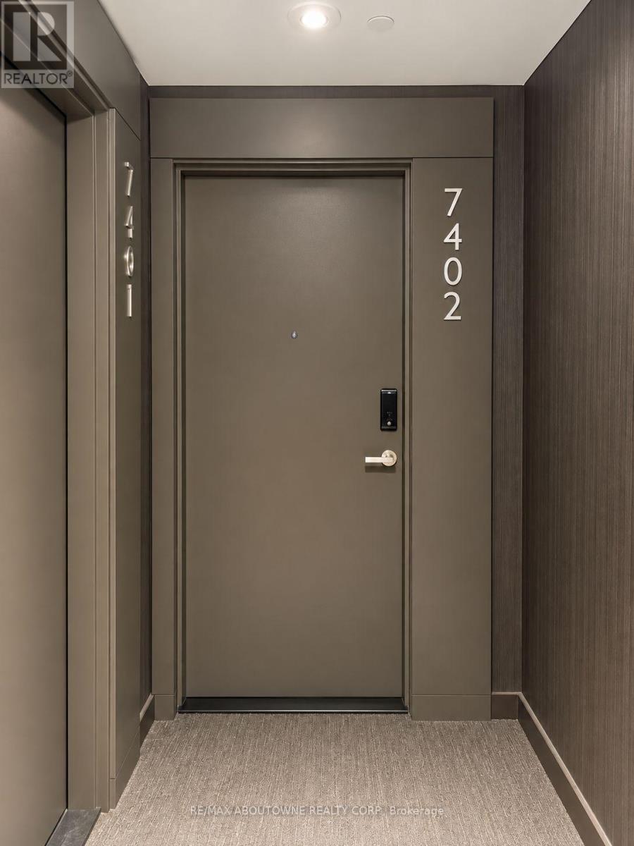7402 - 448 BURNHAMTHORPE ROAD W, Mississauga (City Centre) — photo 8