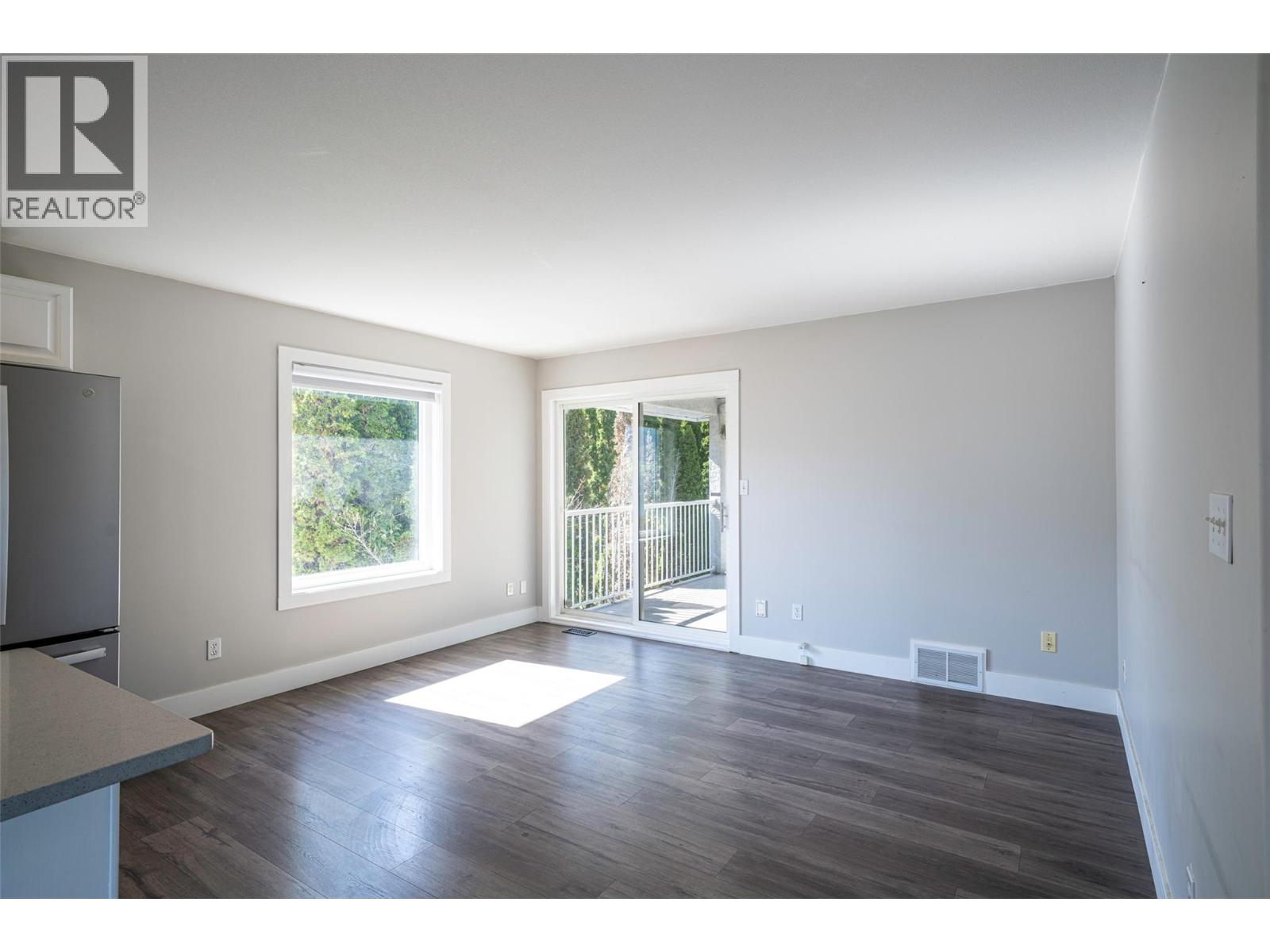 8210 Stoneridge Drive - 32