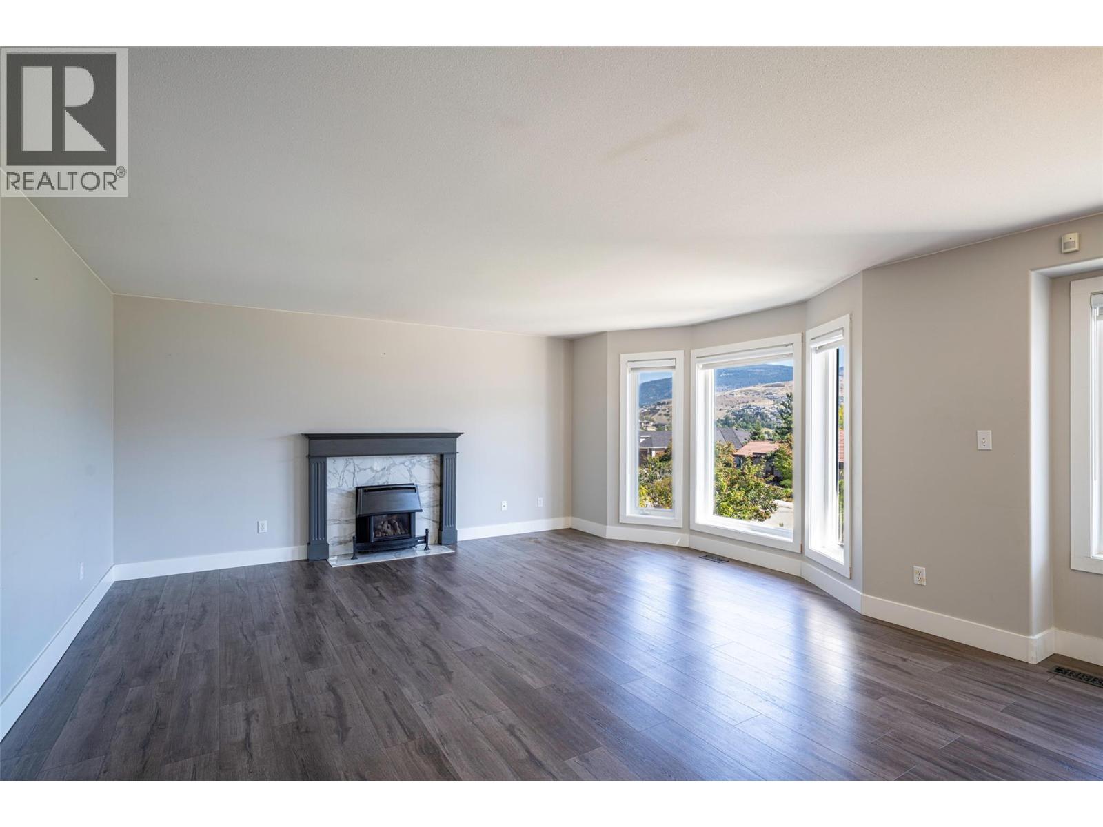 8210 Stoneridge Drive - 19