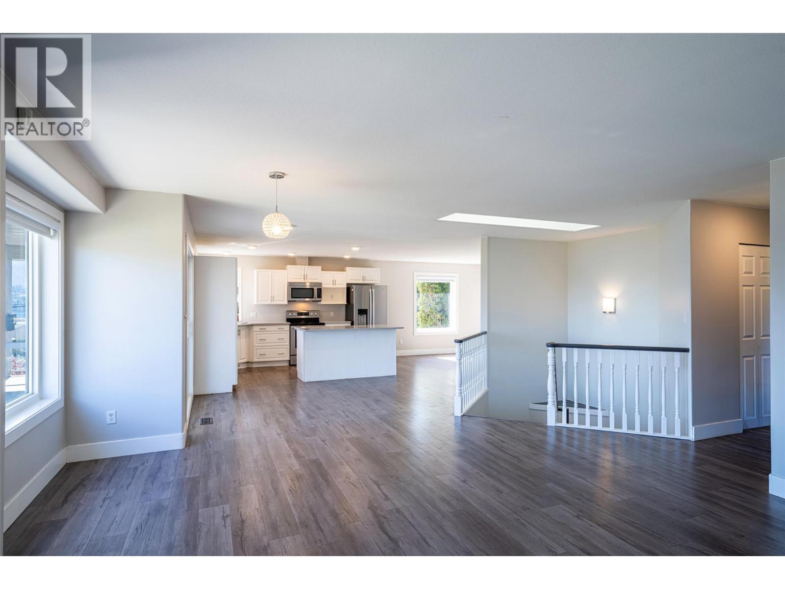 8210 Stoneridge Drive - 23