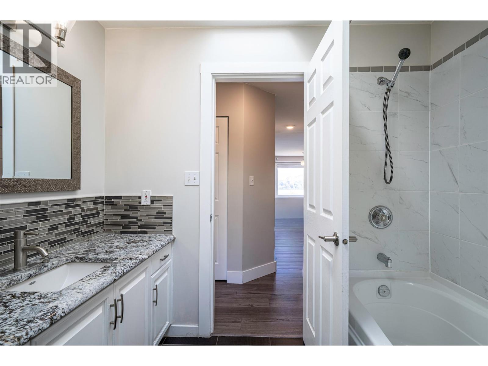 8210 Stoneridge Drive - 38