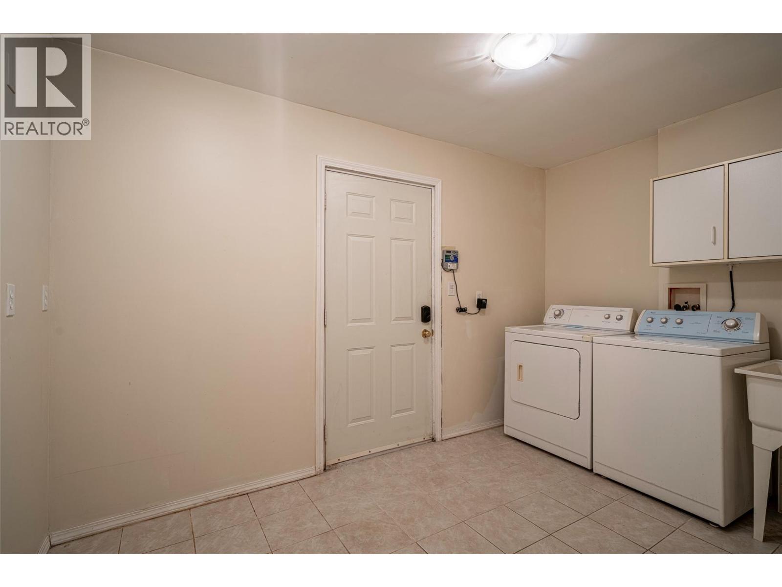 8210 Stoneridge Drive - 84