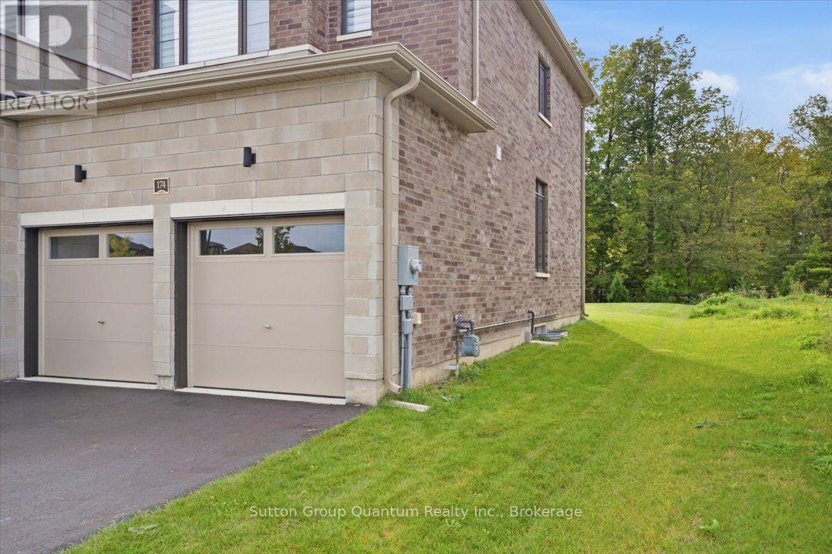 174 ROSANNE CIRCLE - Image 6