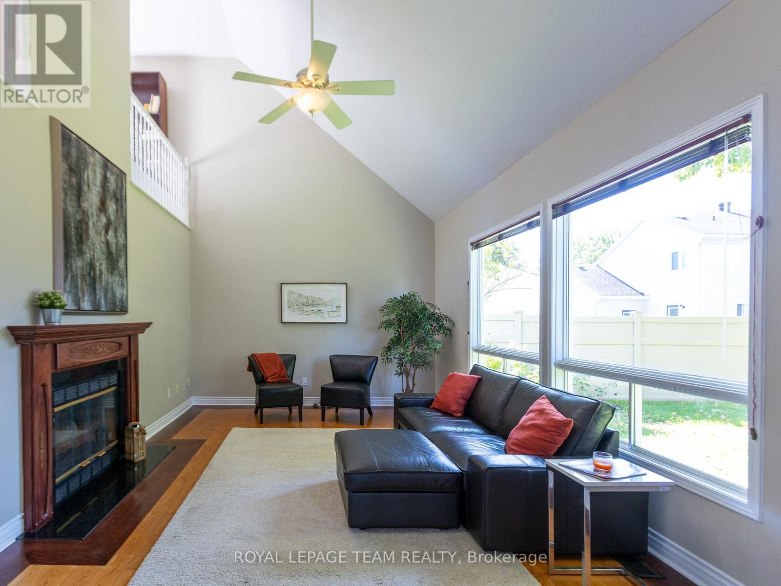 48 DELAMERE DRIVE photo 20