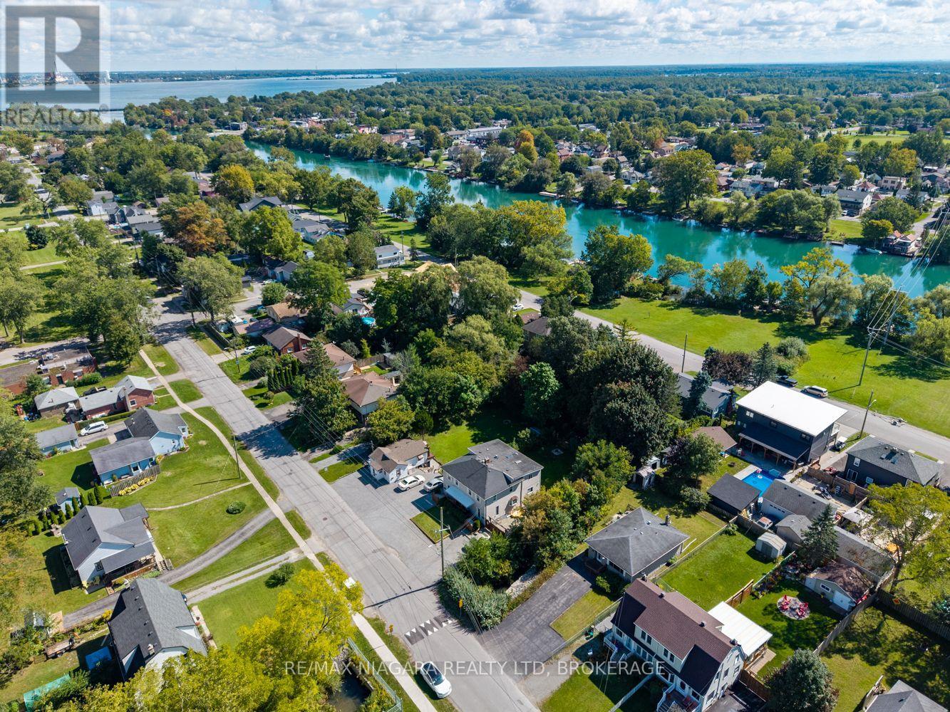 4166 CHIPPAWA PARKWAY - 46