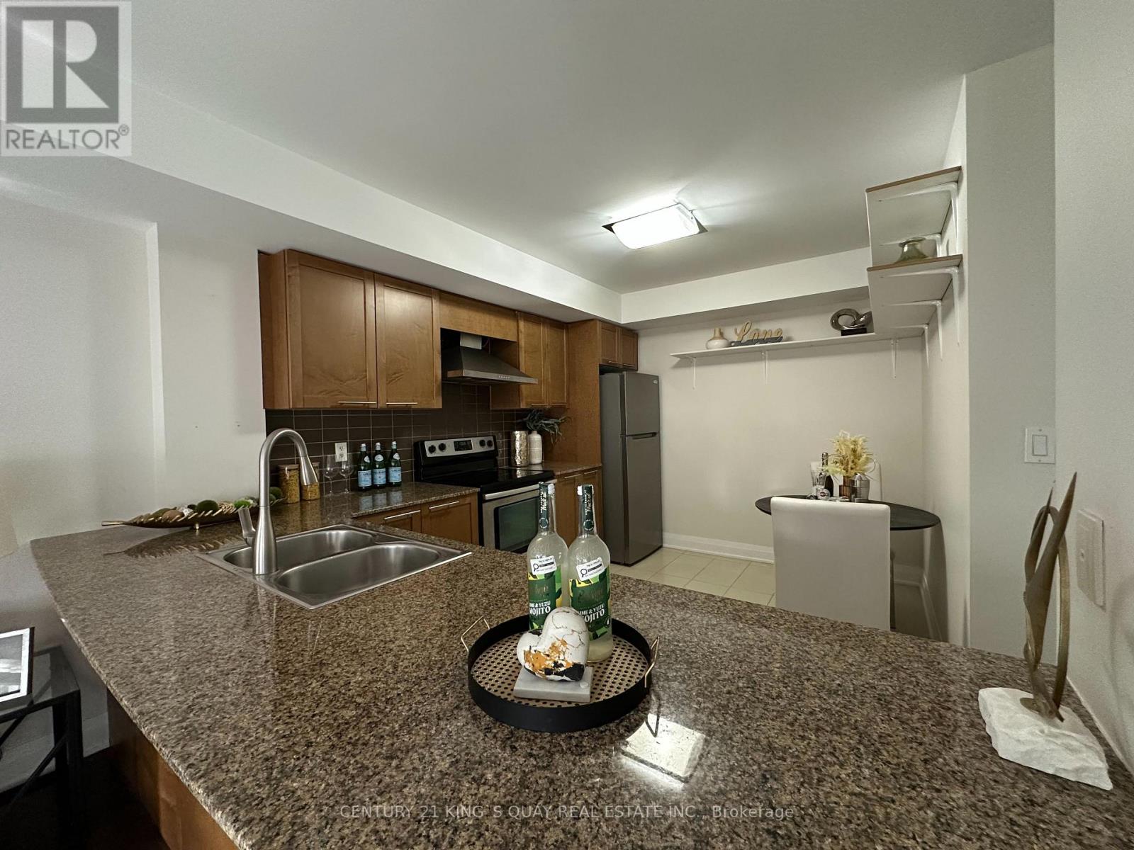 241 - 318 JOHN STREET, Markham (Aileen-Willowbrook) — photo 12