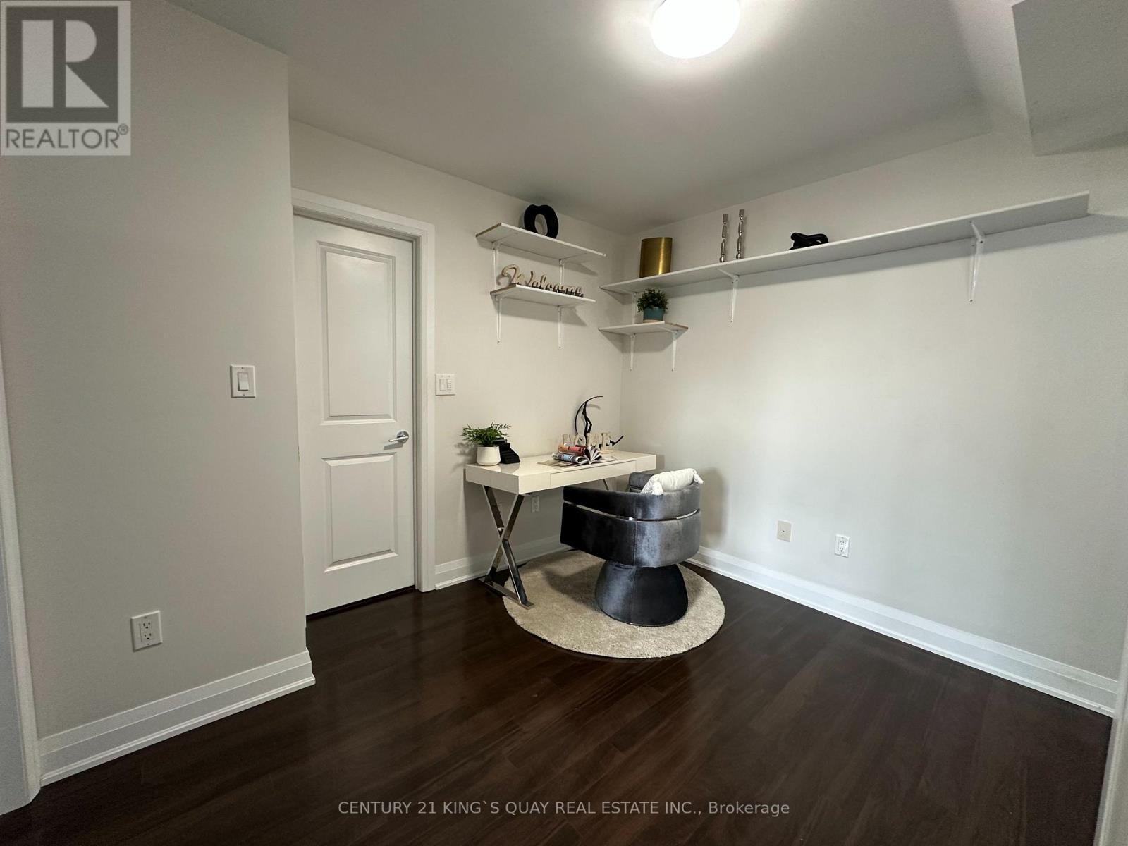 #241 318 JOHN STREET - Image 22