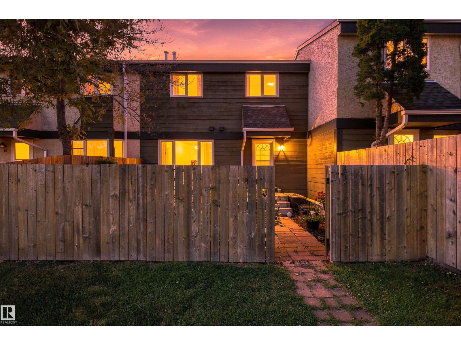 52 Belmead Gardens Gd NW photo 2 — MLS® E4509597