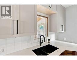 10122 106 Avenue, Grande Prairie, AB T8V1J8 Photo 13