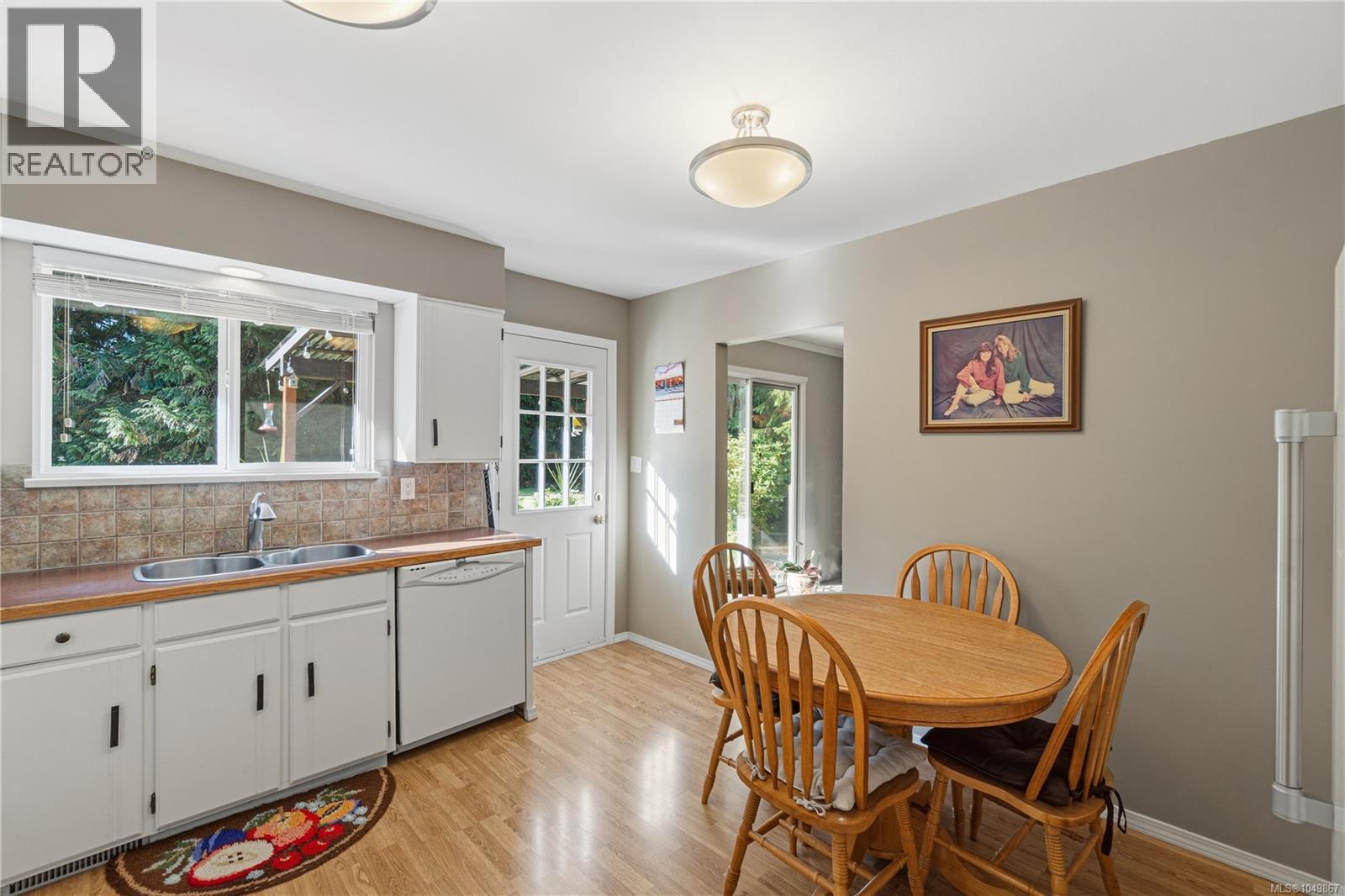 1164 Dobler Rd - 4