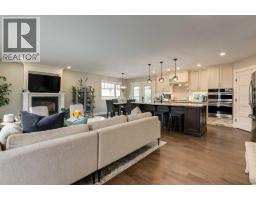 Bedroom - 72 Heston Street Nw, Calgary, AB T2K2C1 Photo 14