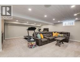 6pc Bathroom - 72 Heston Street Nw, Calgary, AB T2K2C1 Photo 8
