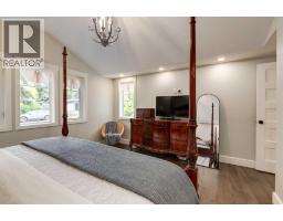 72 Heston Street Nw, Calgary, AB T2K2C1 Photo 22