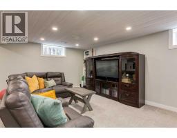 72 Heston Street Nw, Calgary, AB T2K2C1 Photo 36
