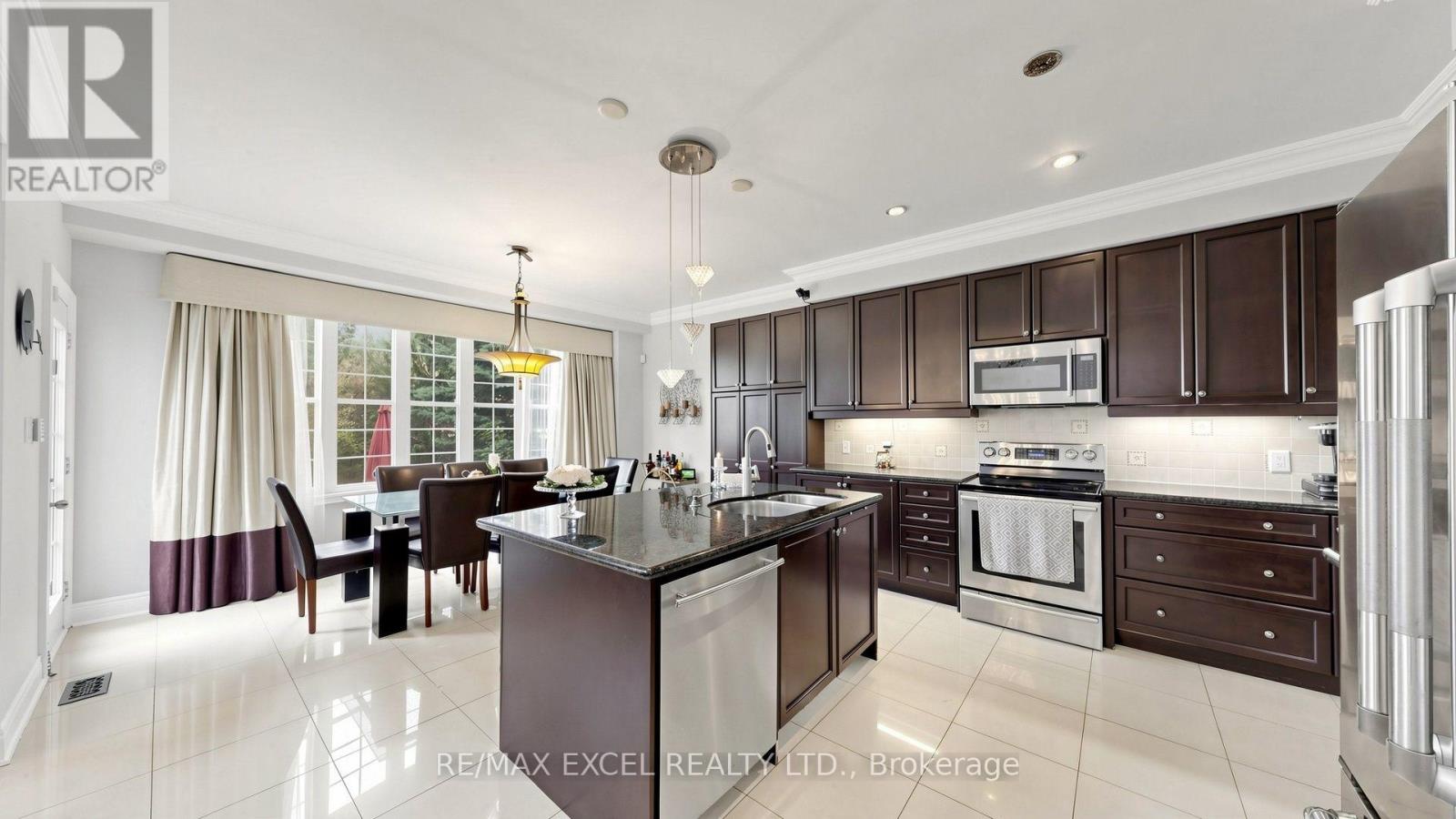 651 VIA ROMANO BOULEVARD - 13
