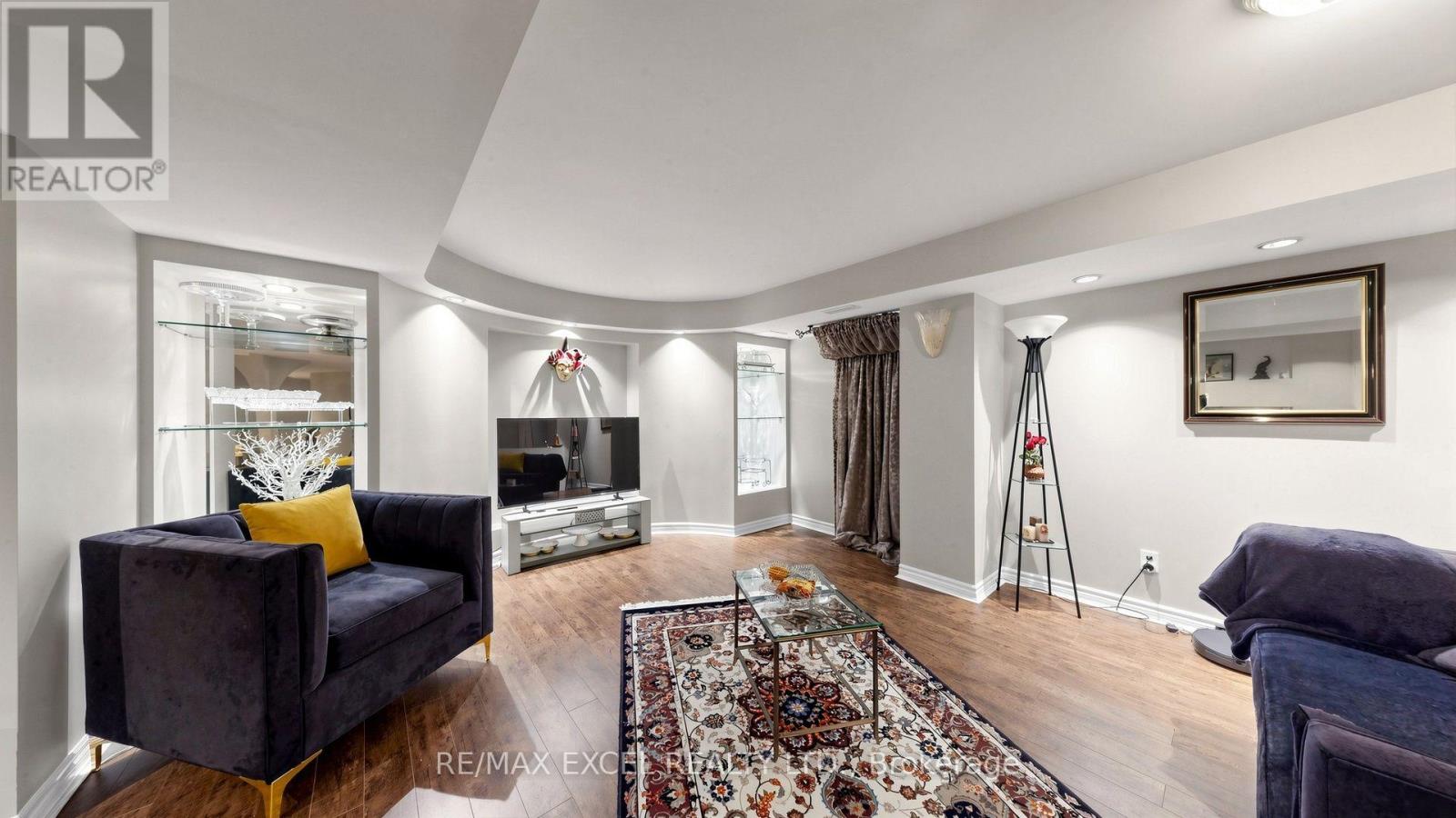 651 VIA ROMANO BOULEVARD - 34