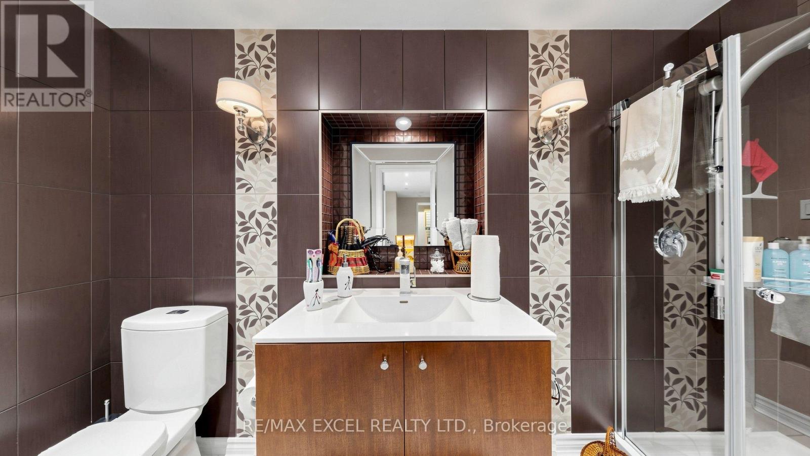 651 VIA ROMANO BOULEVARD - 45