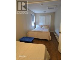 1382 Maple Road N, Innisfil, ON L0L1C0 Photo 8