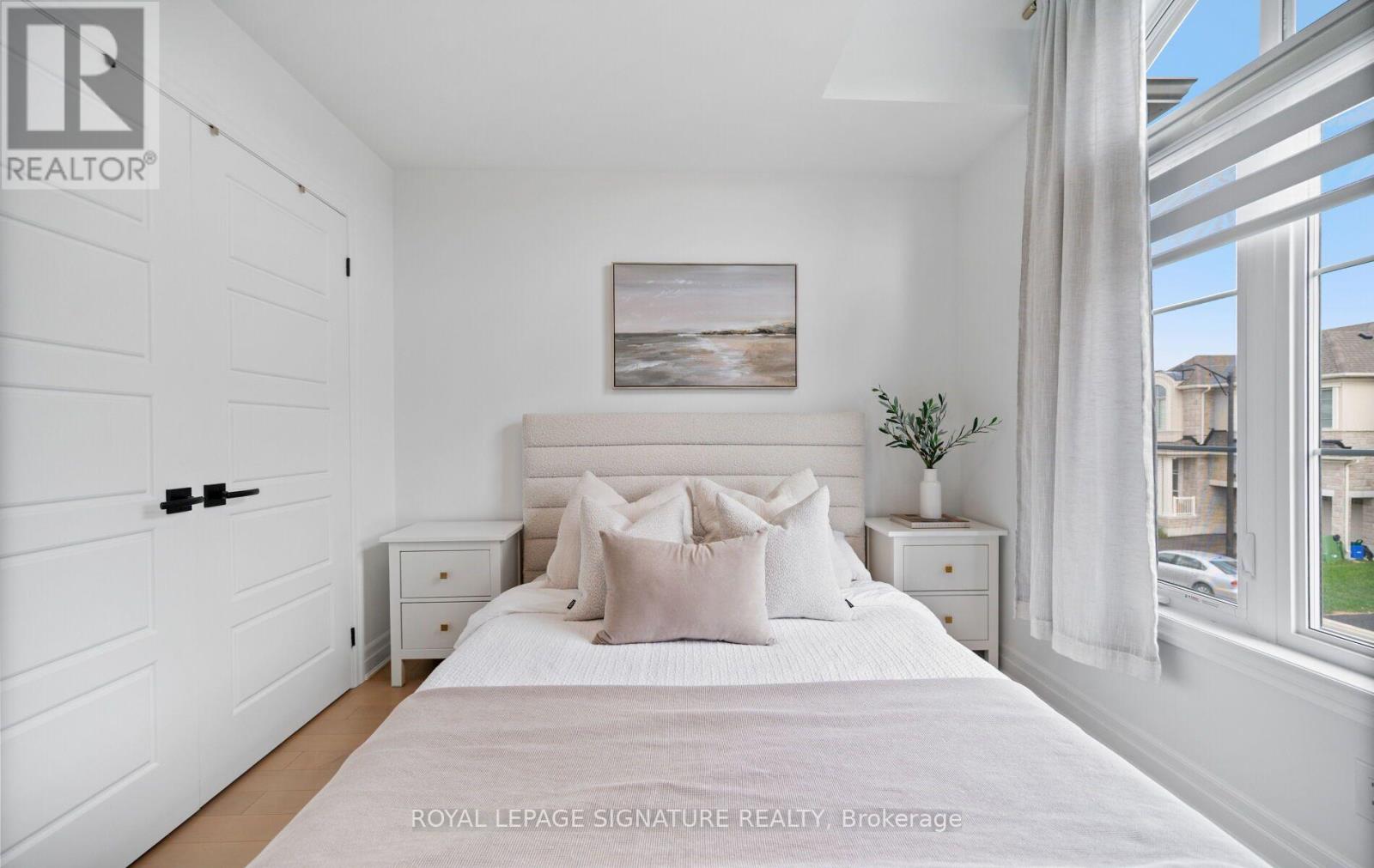 479 VIOLET GATE - Image 20