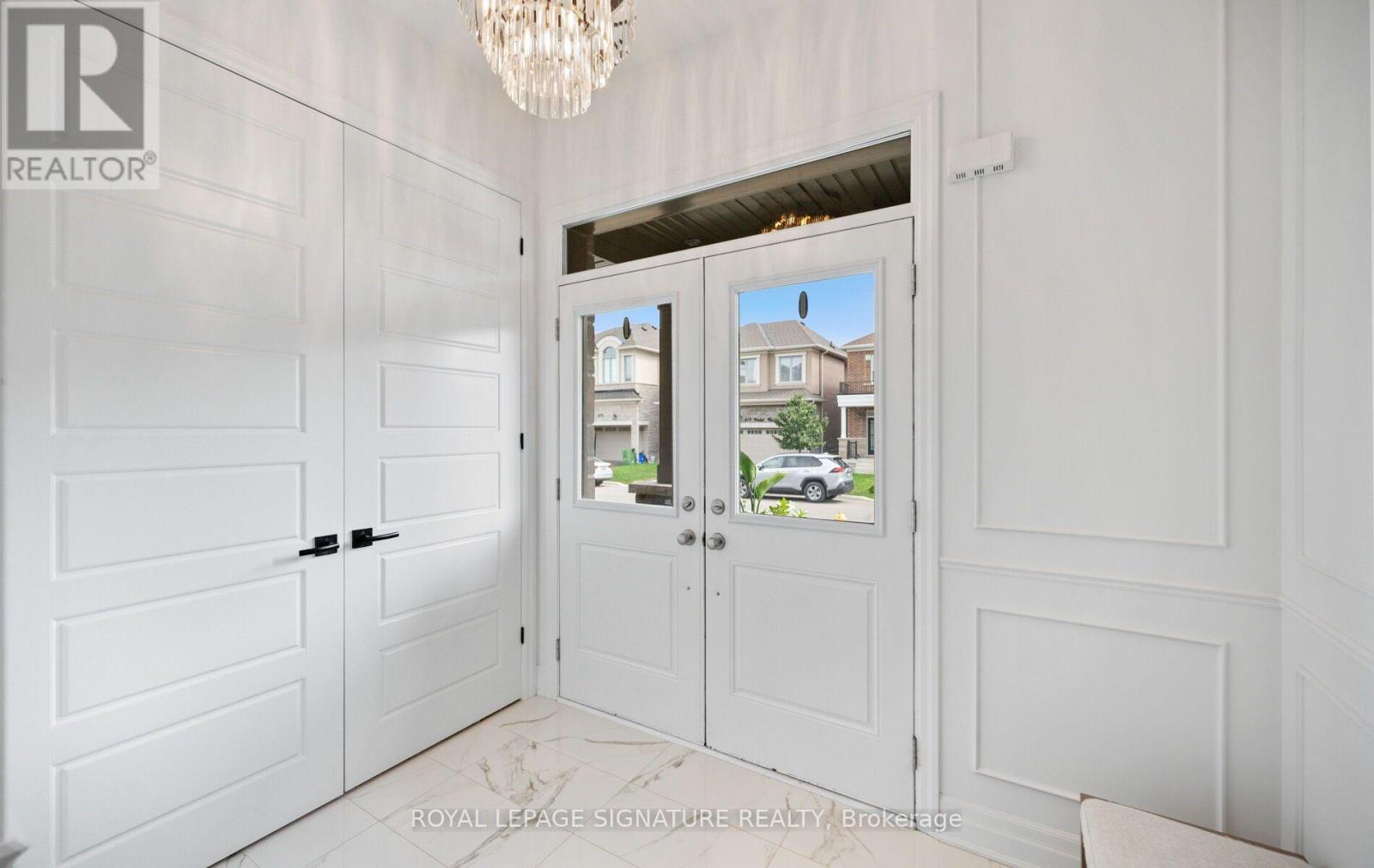 479 VIOLET GATE - 34