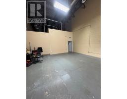 13 (back) - 1200 Derry Road, Mississauga, ON L5T0B3 Photo 17