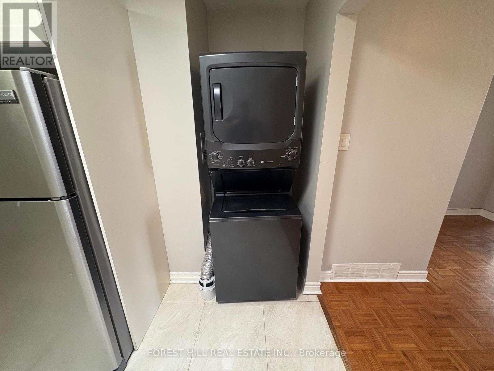 2 - 341 LAKESHORE ROAD E, Oakville (OO Old Oakville) — photo 6