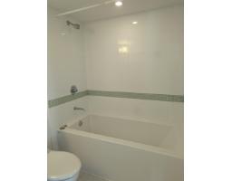 708 13380 108 Avenue, Surrey, BC V3T0E7 Photo 12