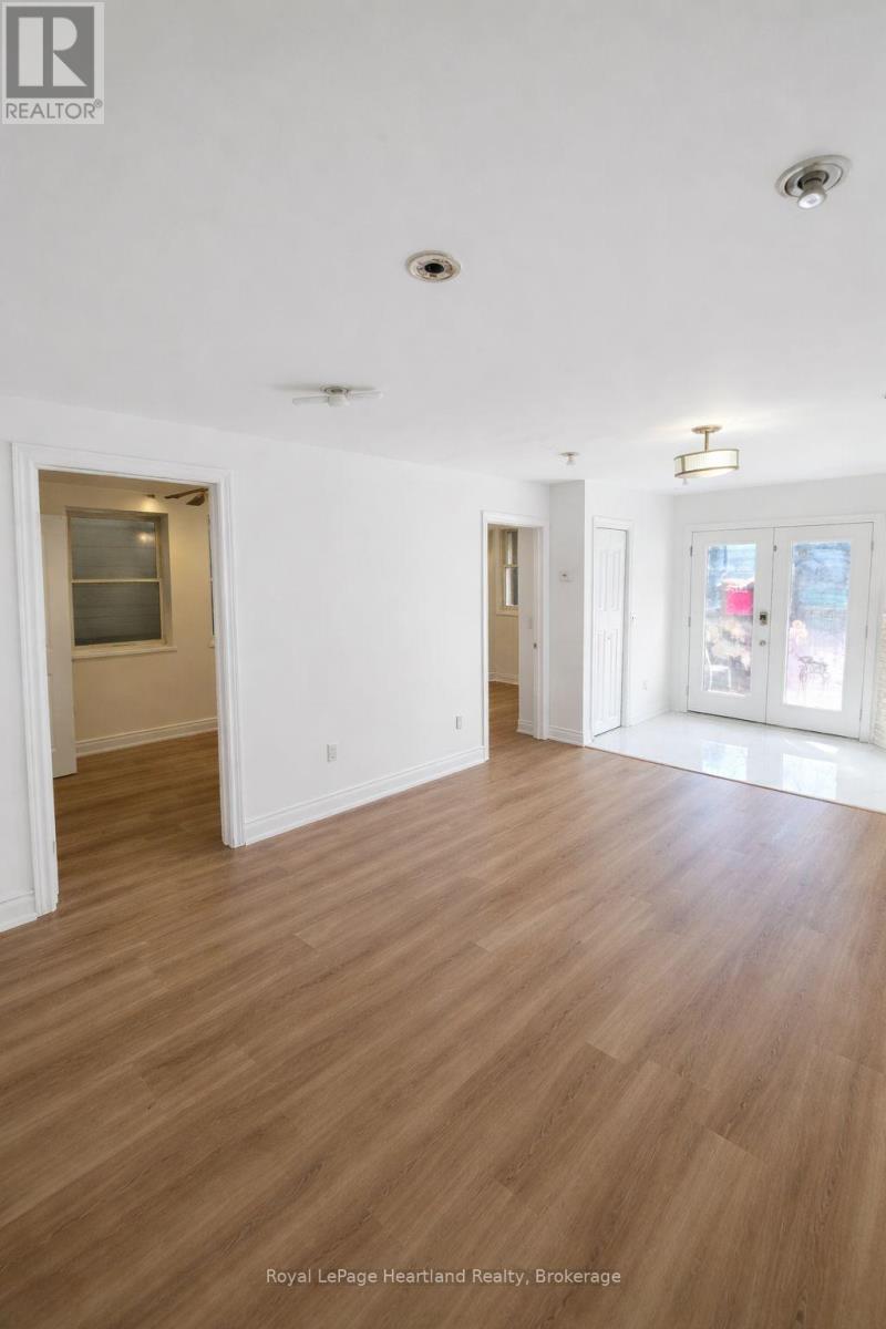 84 ALBERT STREET, Central Huron (Clinton) — photo 9