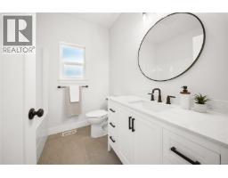 1948 Woobank Rd, Nanaimo, BC V9X1H4 Photo 19