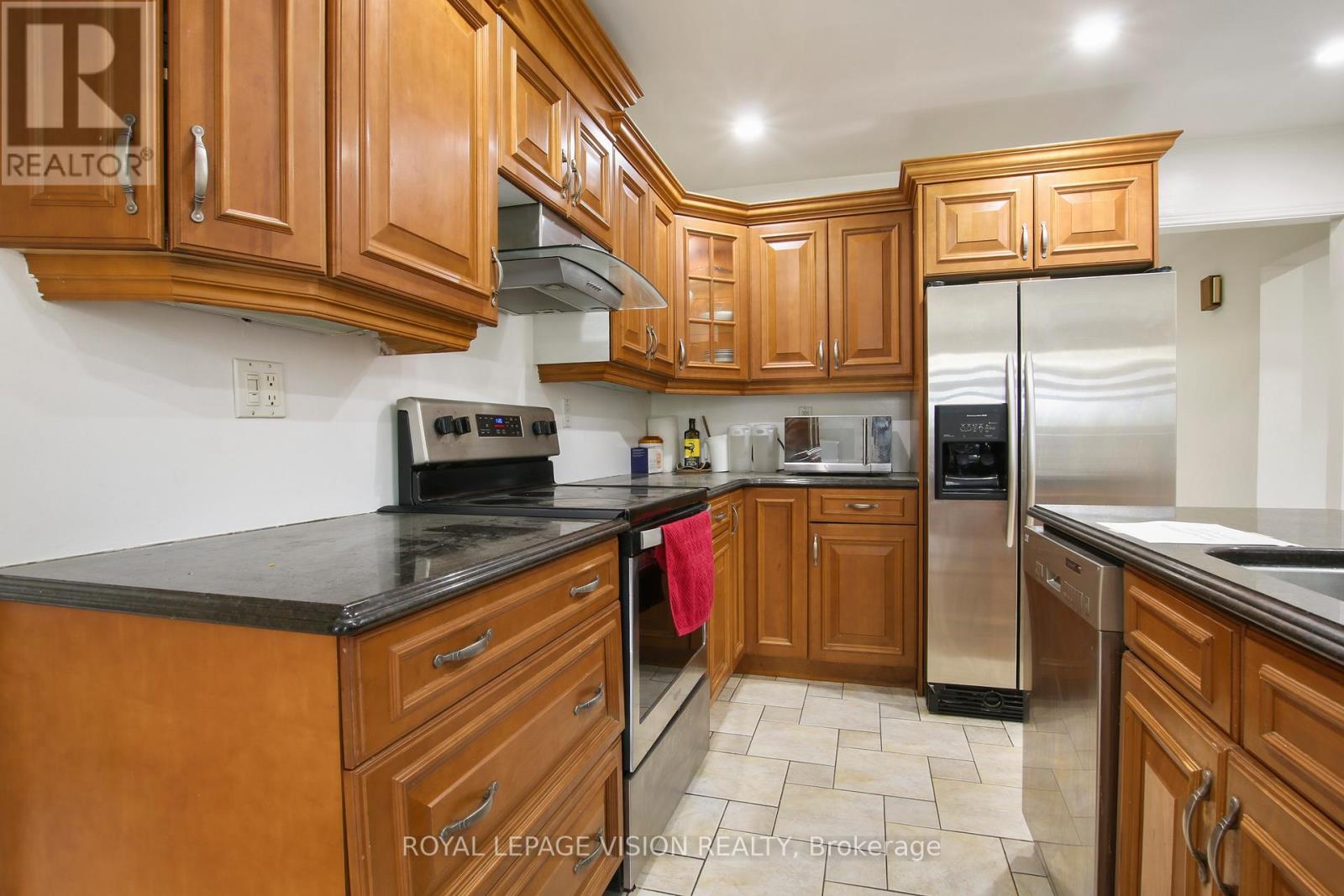 123 CHESHAM AVENUE, London North (North K) — photo 12
