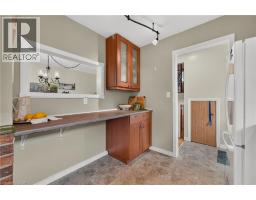 Kitchen - 1393 Pineview Avenue, Cambridge, ON N3H4K4 Photo 11