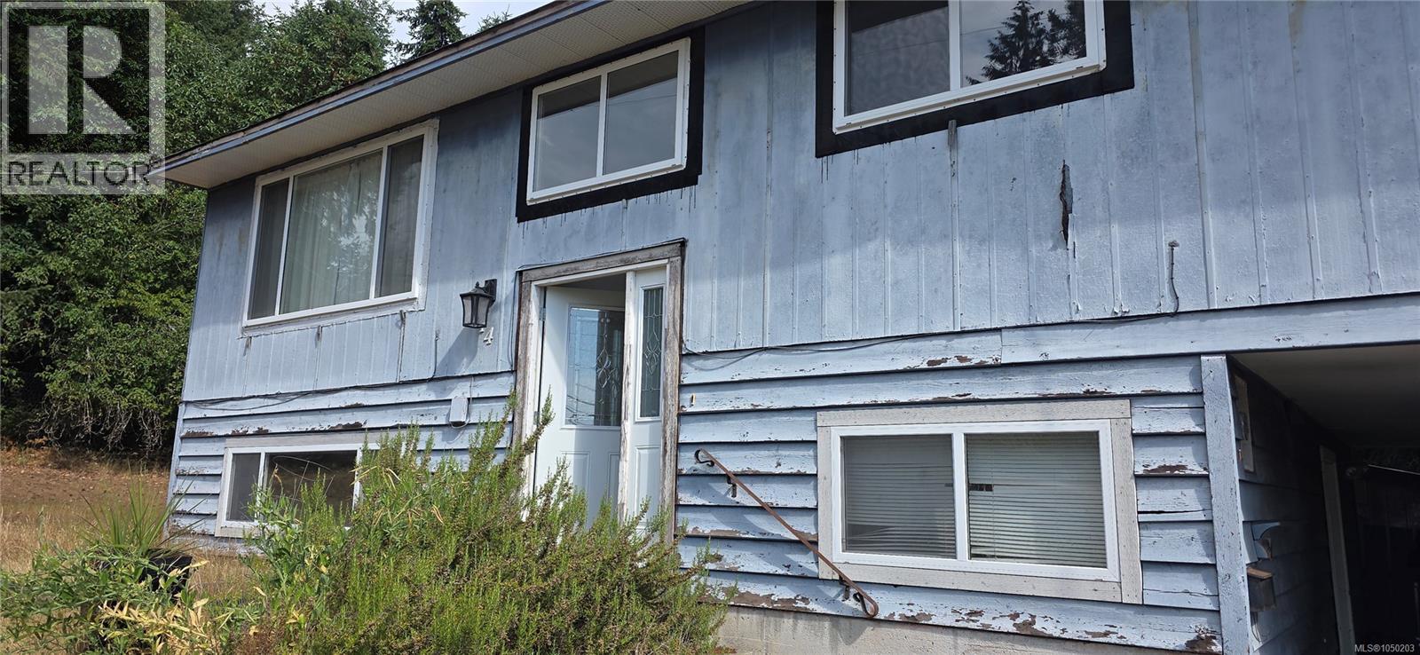 614 Seventh St - Image 4