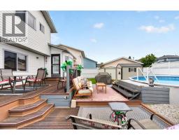 70 Pasadena Gardens NE - photo 2