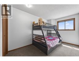 70 Pasadena Gardens NE - photo 24