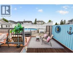 70 Pasadena Gardens NE - photo 32