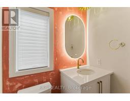 Bathroom - 810 Acai Way, Ottawa, ON K1X0K2 Photo 13