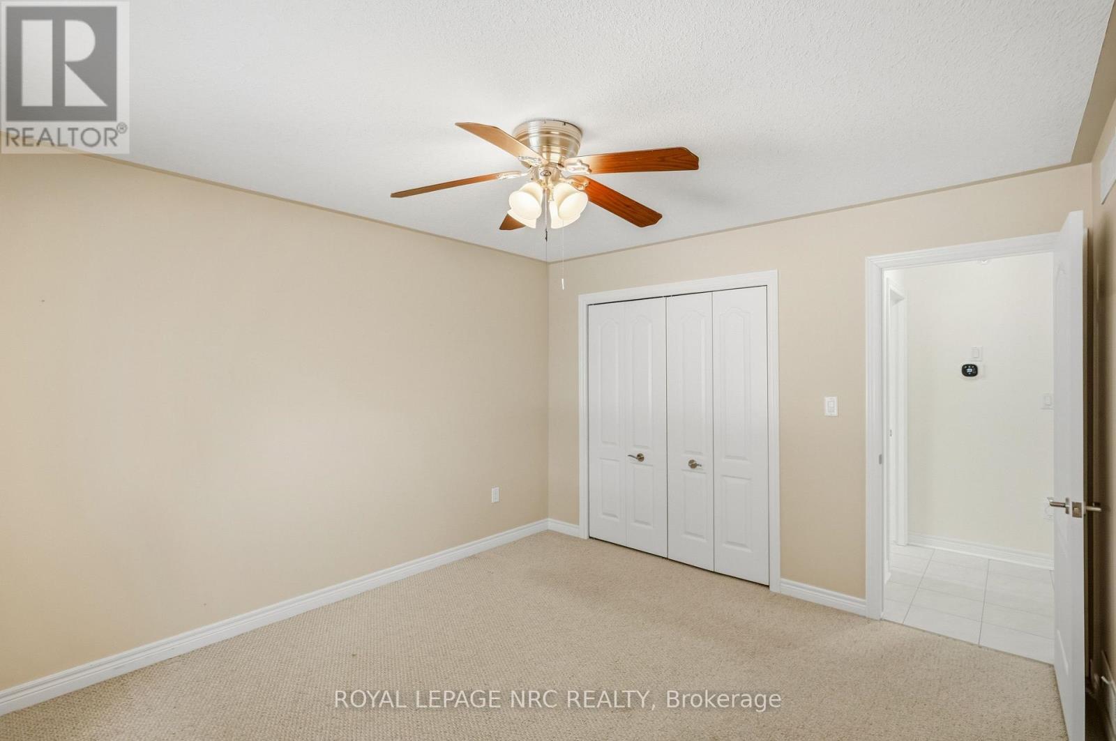 8 BLUEGRASS CRESCENT - 16