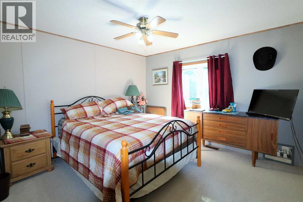 Listing photo – 430021 Range Road 232, Rural Ponoka County