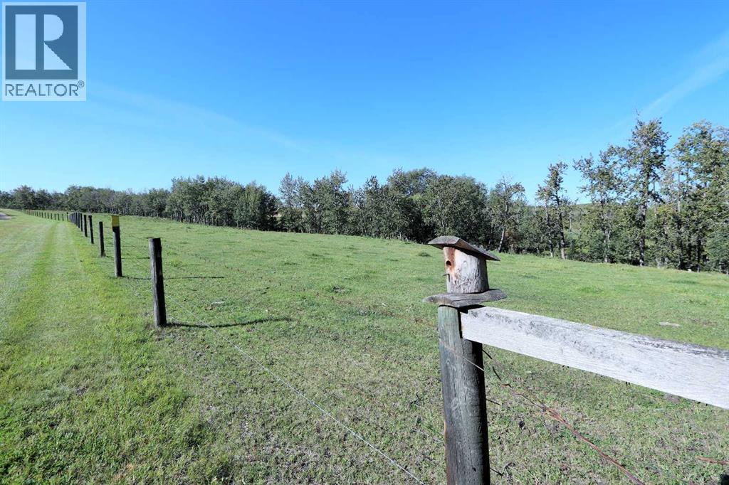Listing photo – 430021 Range Road 232, Rural Ponoka County