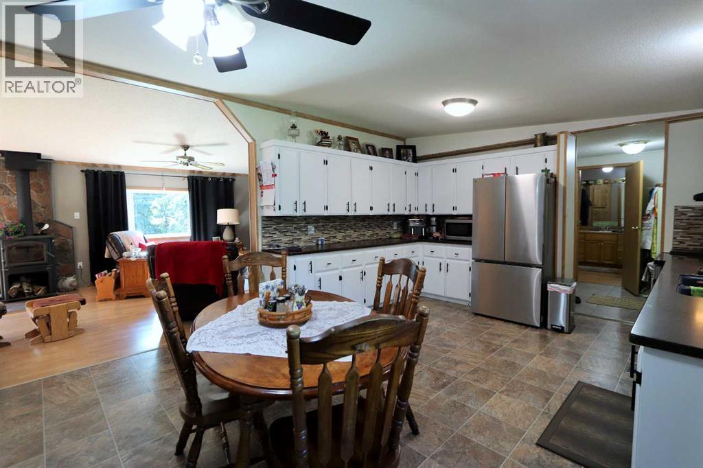 Listing photo – 430021 Range Road 232, Rural Ponoka County