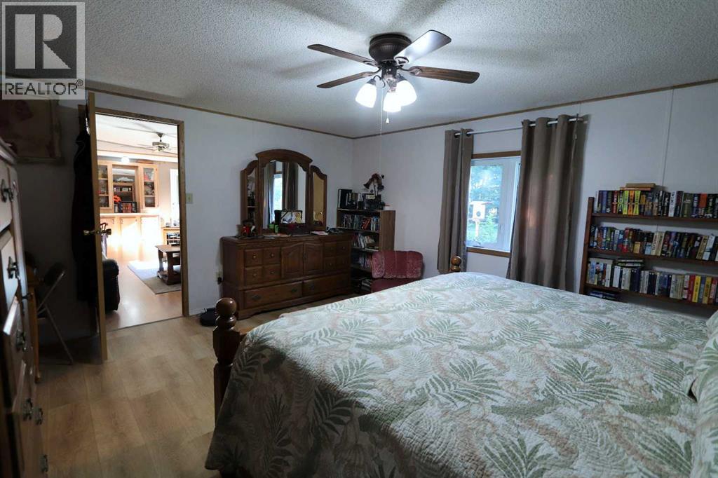 Listing photo – 430021 Range Road 232, Rural Ponoka County