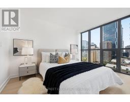 1507 - 110 Charles Street E, Toronto, ON M4Y1T5 Photo 10